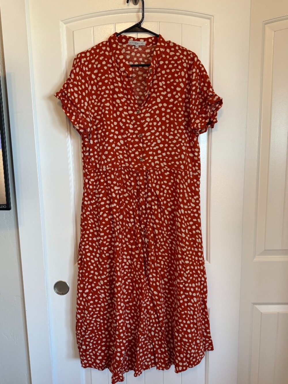Miss Sparkling Rust orange button-front midi shirt dress. Size XL